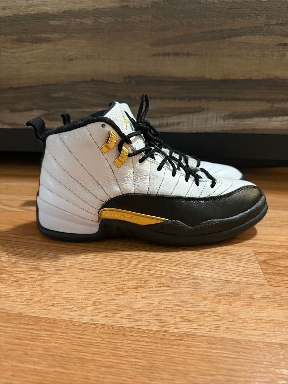 Air Jordan 12 Retro Men’s “Royalty taxi” - Picture 5 of 6